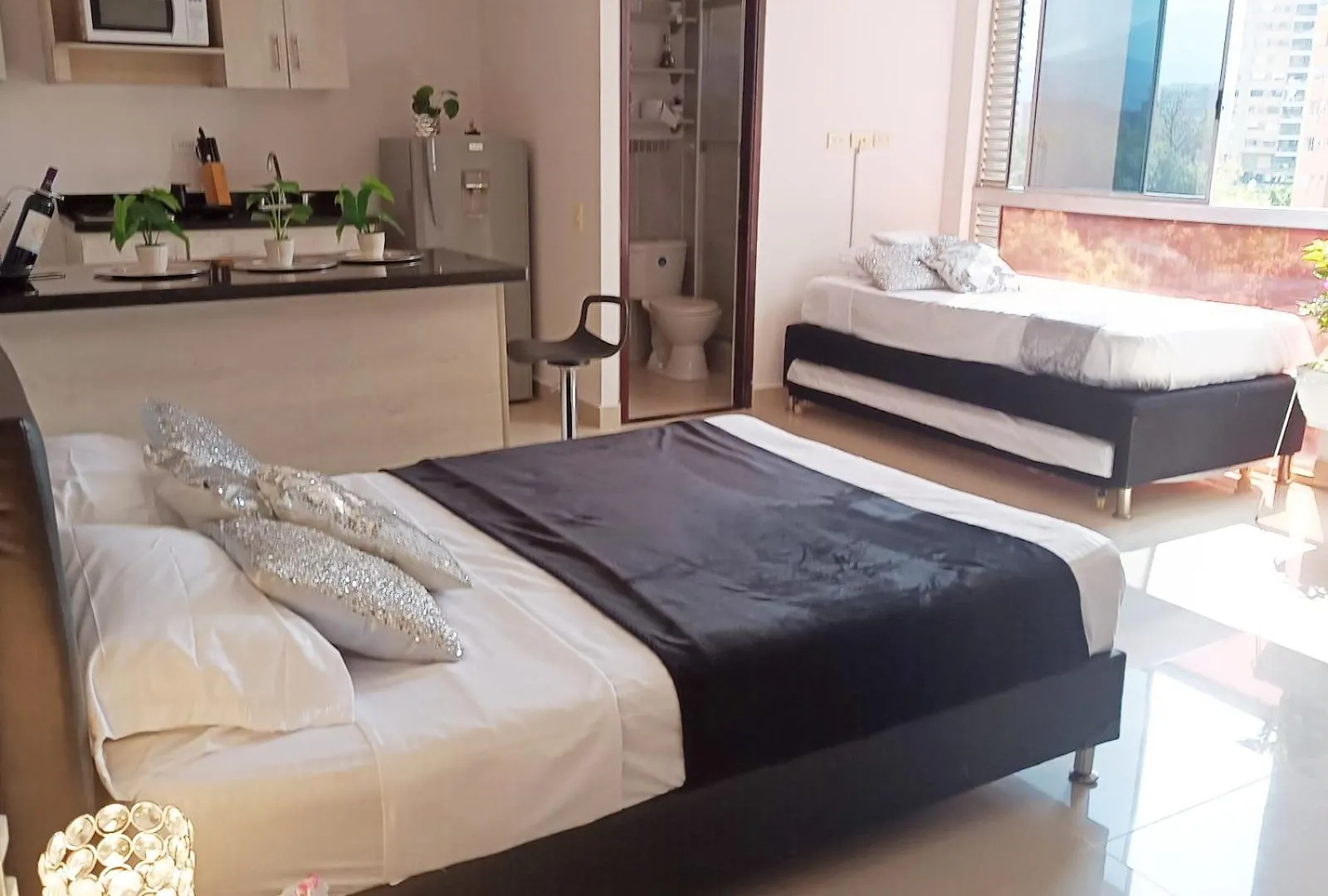 Apartasuite 1 A 6 Huespedes Medellín Apartament